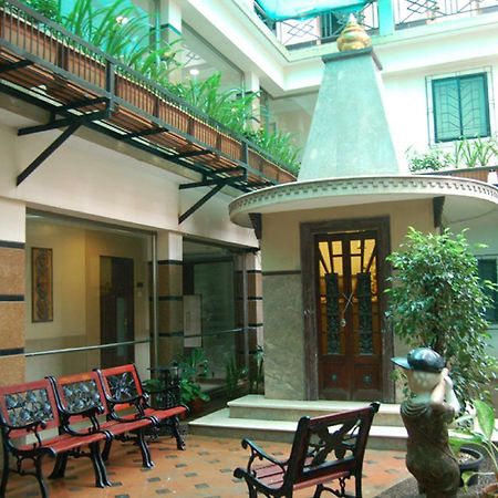 Haredia Hotel Bombay Eksteriør billede